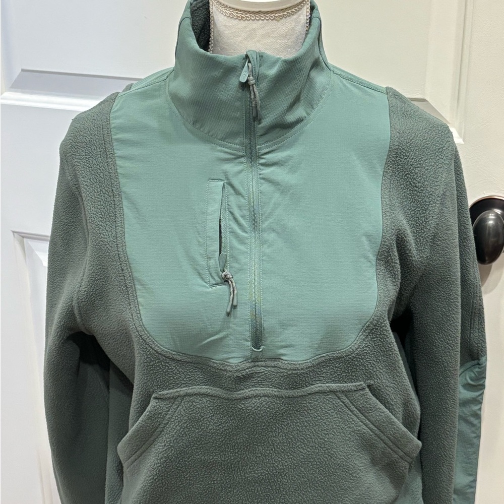 Lululemon Scuba half zip